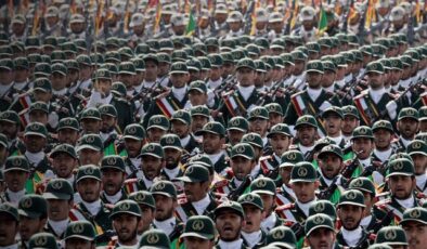 İran müzakere masasına oturmak için tek bir şart sunup resti çekti: Çatışmalar başlarsa…