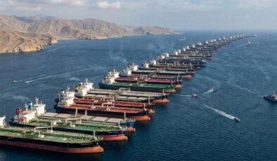 İran, Hürmüz Boğazı’nı iki hafta süreyle açtı