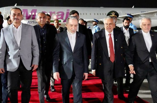 İran Dışişleri Bakanı Arakçi Pakistan’da! ABD heyeti beklenirken bakın kiminle görüştü