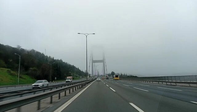 İstanbul’da sis etkili oluyor