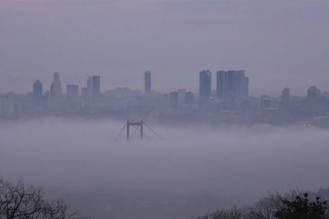 istanbul da yogun sis bogaz hatti trafige 19763161 9227 o