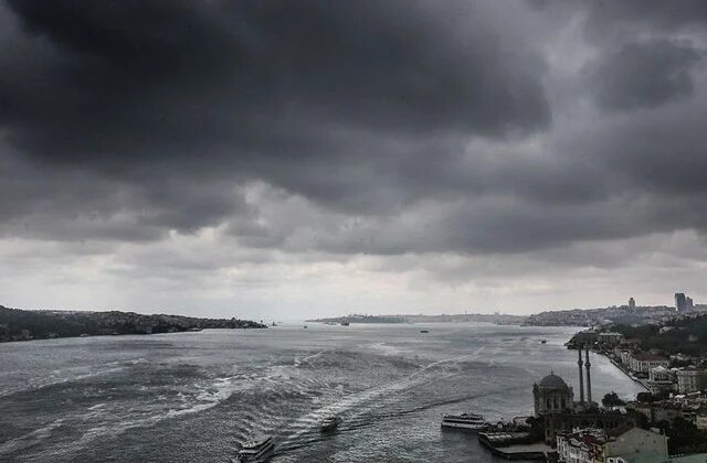 İstanbul için peş peş uyarı! Kuvvetli geliyor