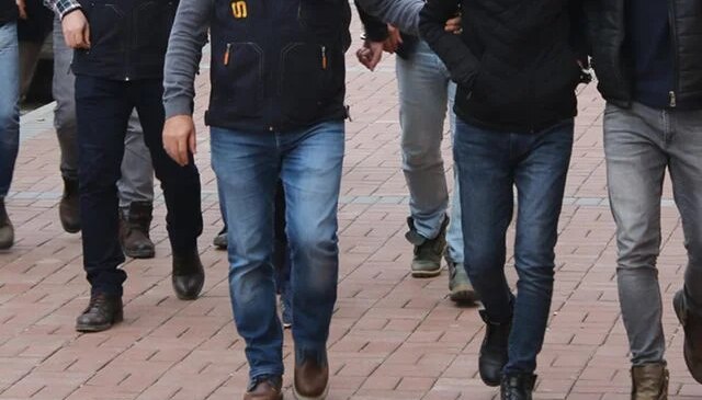 İstanbul merkezli 3 ilde yasadışı bahis operasyonu: 11 şüpheli yakalandı