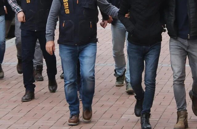 İstanbul merkezli 3 ilde yasadışı bahis operasyonu: 11 şüpheli yakalandı