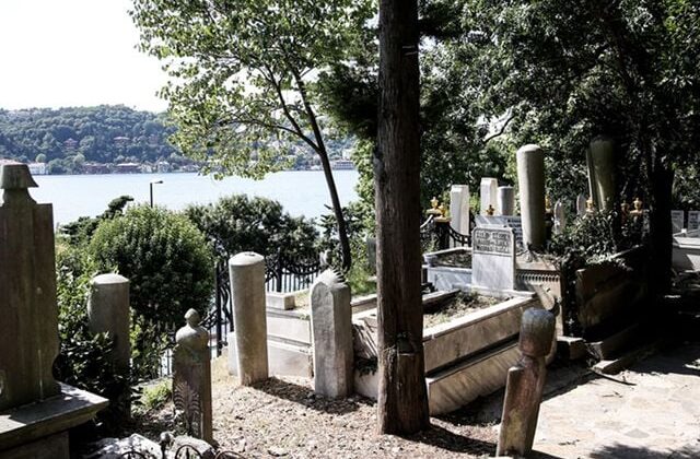 İstanbul’da mezarlıklara 7/24 kamera sistemi kurulacak