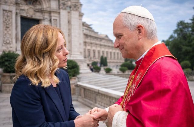 İtalyan Başbakanı Meloni, Papa ile Trump polemiğinde safını seçti