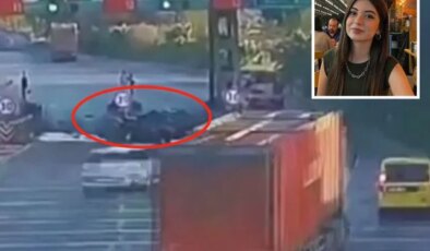 Genç doktorun aracı yanarken trafik umarsızca aktı