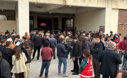 Kahramanmaraş’ta en acı bekleyiş: Aileler cenazeleri için hastanede