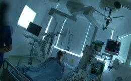 Kardeşini öldürüp değerli eşyalarını almıştı, hastanede yatağında gözaltına alındı