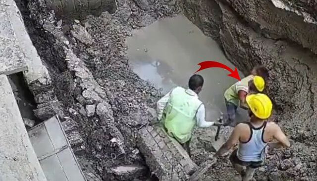 Kazılan çukura düşen işçinin üzerine toprak çöktü