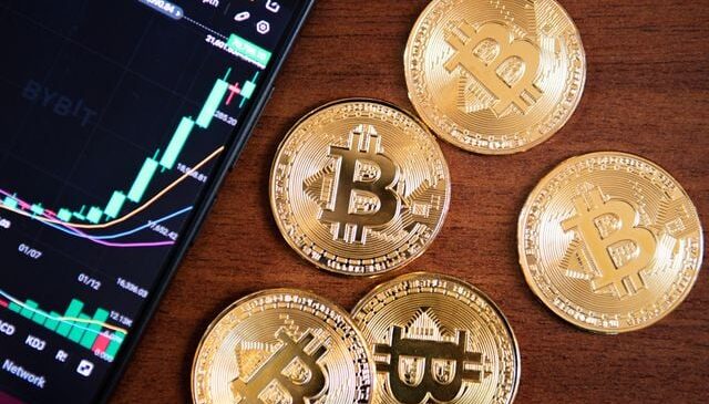 KCEX Türkçe dil desteğini sürdürüyor, fenomenlerle çalışmaya devam ediyor