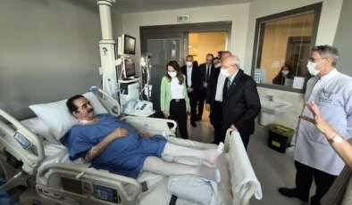 Kılıçdaroğlu, İbrahim Tatlıses’i hastanede ziyaret etti