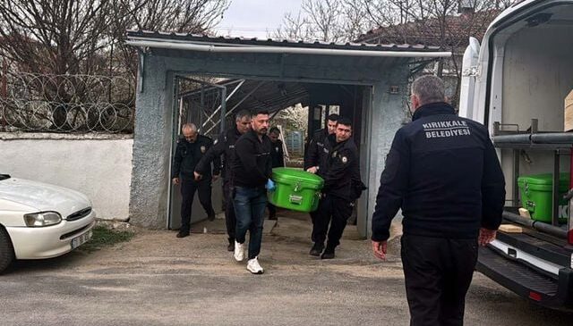 Kırıkkale’de iki kardeş tartıştıkları babalarını bıçak ve nacakla öldürdü