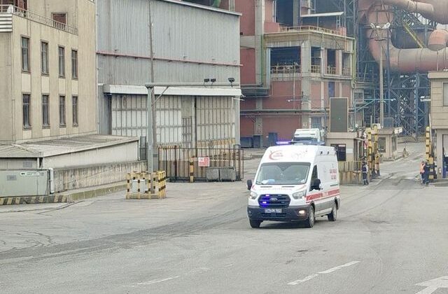 Kocaeli’de fabrikada yüksekten düşen 3 işçi öldü