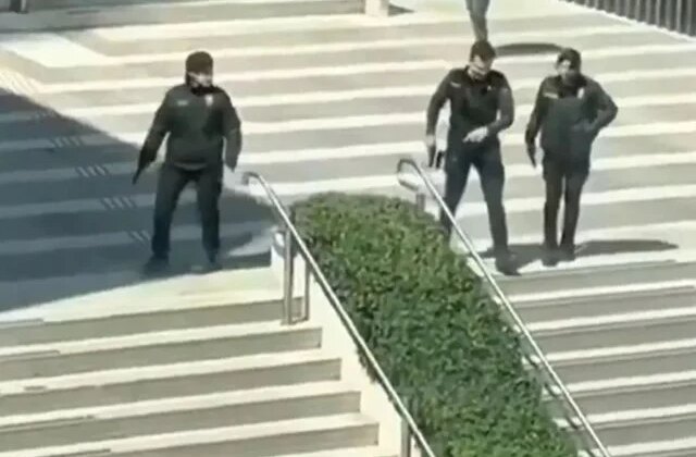 Konsolosluktaki çatışmayı telefonla kaydederken alaycı ifadeler kullandılar! 8 kişi gözaltında