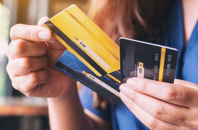 Kredi kartlarına limit düzenlemesi askıya mı alındı? BDDK’dan açıklama var