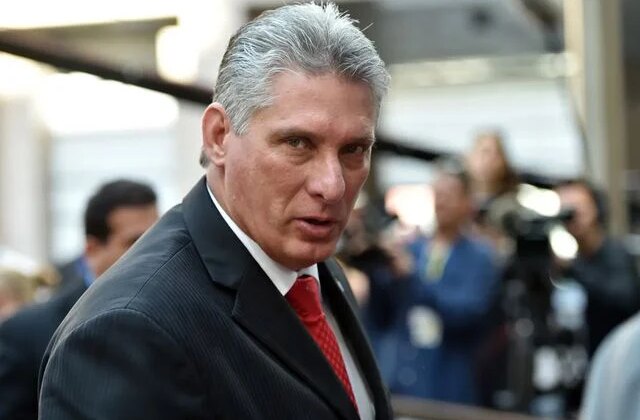 Küba lideri Canel, ABD’nin askeri saldırısının ihtimal dahilinde olduğunu söyledi