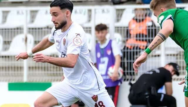 Küme düşen Serik Spor ve Hatayspor’un mücadelesinde gol yağmuru