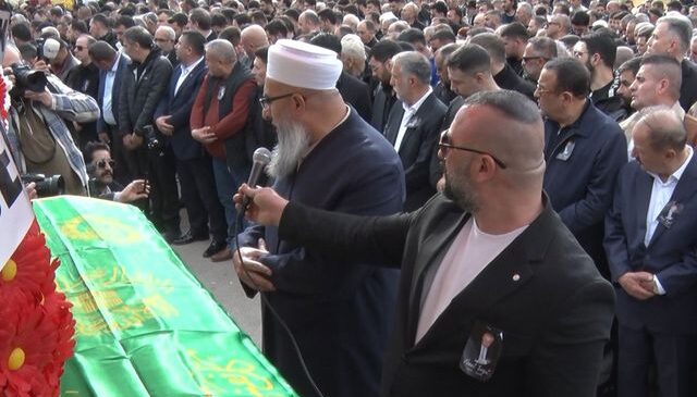 “Kürt Ahmet” lakaplı Ahmet Turgut son yolculuğuna uğurlandı
