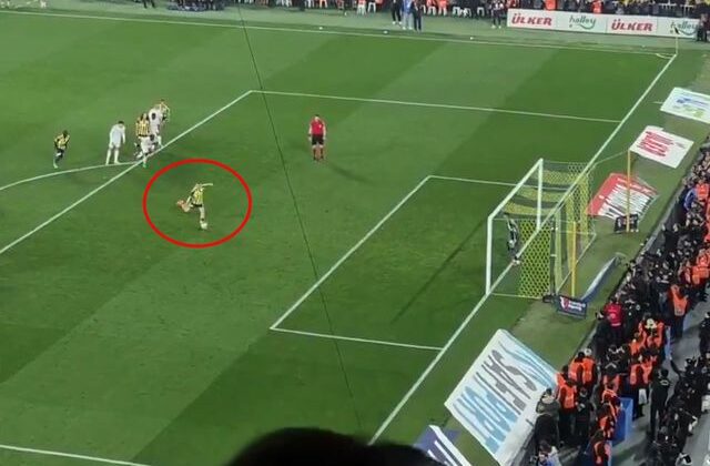 Maçtan sonra ortaya çıktı! Kerem penaltıyı atarken neler olmuş neler