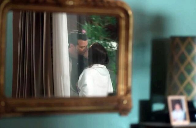 Magazin gündemini sarsacak bomba yasak aşk iddiası: Eşi mesajları yakaladı