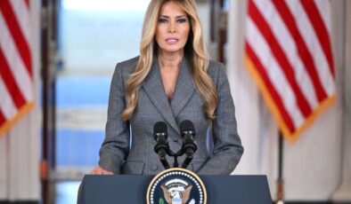 Melania Trump sessizliğini bozdu: Epstein ile asla arkadaş olmadım