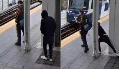 Metro istasyonunda dehşet! Bir anda raylara doğru itti