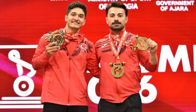 Milli halterci Muhammed Furkan Özbek, rekor kırarak Avrupa şampiyonu oldu