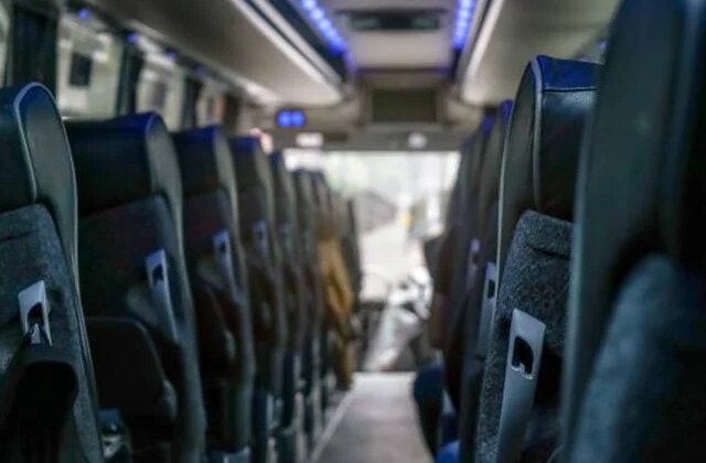 Yolcu otobüsünde yakalandı, midesinden uyuşturucu fışkırdı