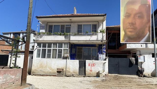 Namaz için uyanan baba oğlunu banyoda ölü buldu