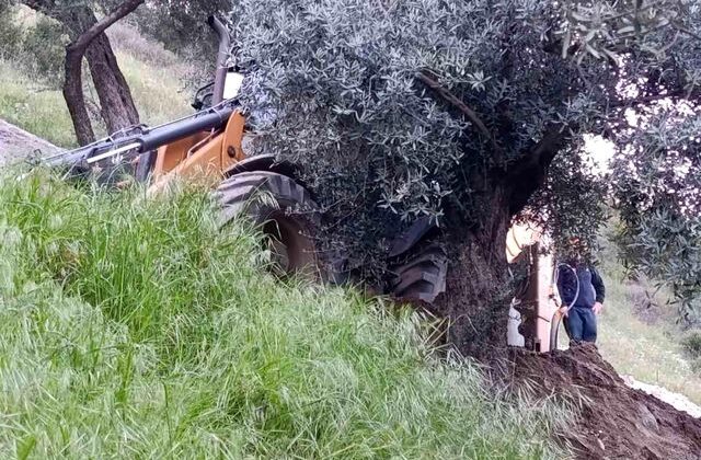 Kendi kazdığı devasa çukurda can verdi!