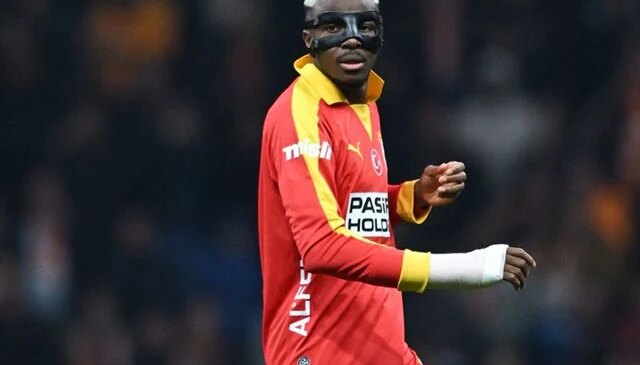 Osimhen’in derbide oynayıp oynayamayacağı netlik kazandı