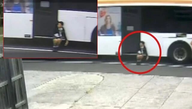 Otobüsün kapısına sıkışan 12 yaşındaki kız çocuğu böyle sürüklendi