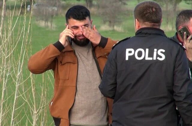 Otomobili alev alan sürücü gözyaşlarını tutamadı