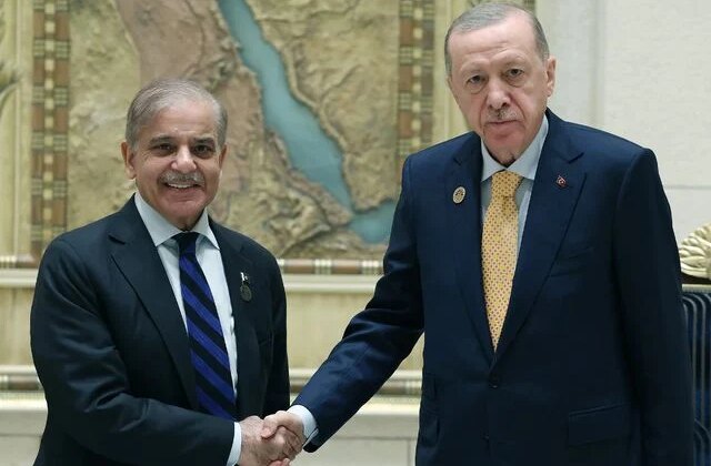 Pakistan Başbakanı Şerif’ten Türkiye hamlesi! Cumhurbaşkanı Erdoğan ile görüşecek