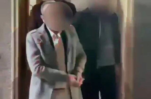 3 ayrı suçtan aranan sahte dişçi, iş üstünde yakalandı