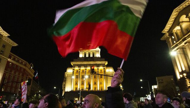 Bulgaristan’da sandıktan ezici zafer çıktı! En çok Putin sevinecek