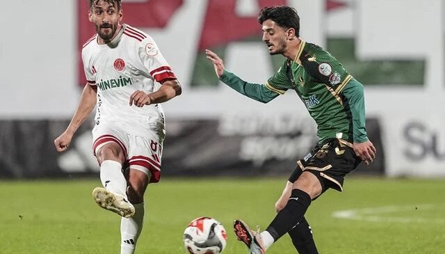 Sakaryaspor kümede kalma umutlarını mucizelere bıraktı