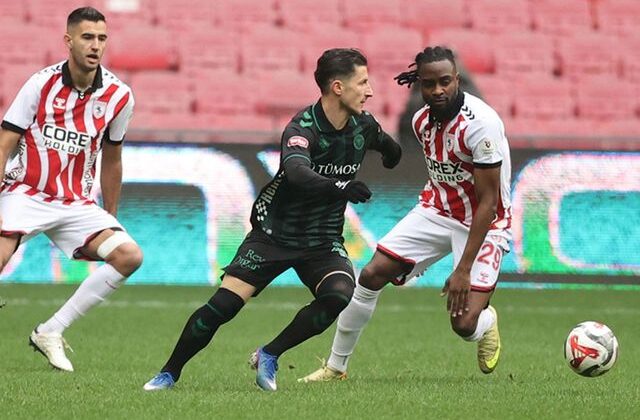 Samsun’da inanılmaz maç! 4 gol, kırmızı kart ve 90+3’te kaçan penaltı