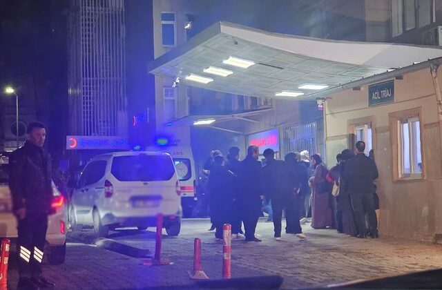 Evine giderken boğazından bıçaklanıp öldürüldü