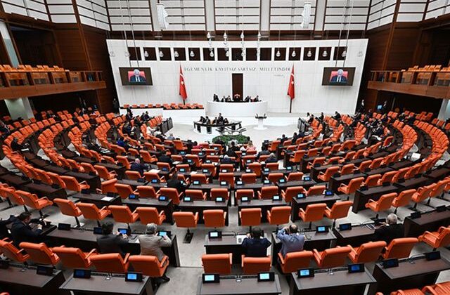 Şanlıurfa ve Kahramanmaraş’taki okullarda yaşanan saldırılara ilişkin TBMM’de araştırma komisyonu kuruldu