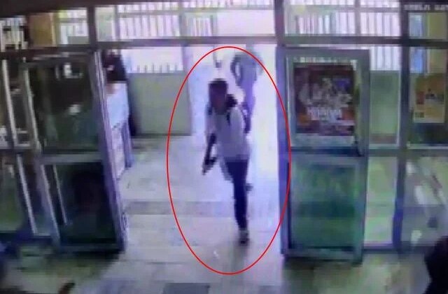 Şanlıurfa’daki okul saldırısı kamerada! Kapıdan ateş ederek girdi