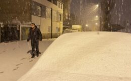 Kış geri döndü! Kar kalınlığı 15 santimetreyi aştı