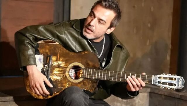 Şarkıcı Rıza Tamer apar topar hastaneye kaldırıldı! Durumu ciddi