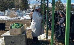 Serhat şehrinde tartışma yaratan cenaze namazı