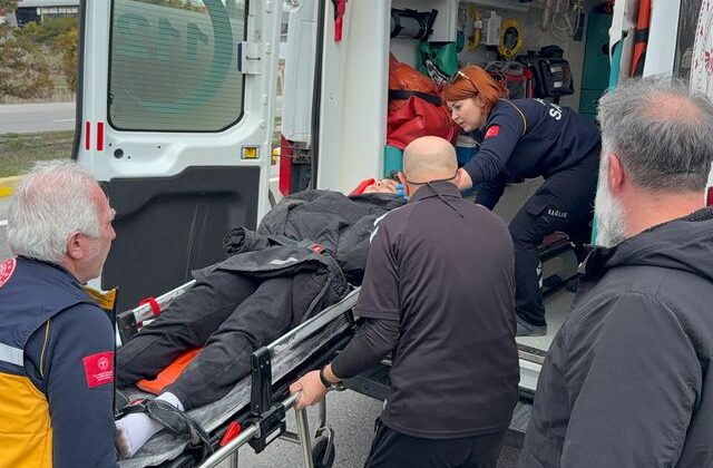 Sivasspor Tesisleri önünde facia: 4 genç futbolcu yaralı, birinin durumu ağır