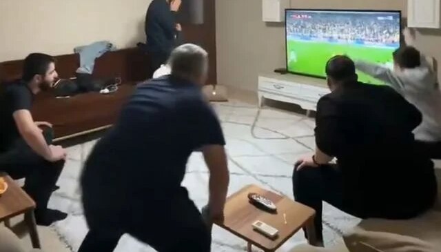 Son dakika golüyle çıldırdılar