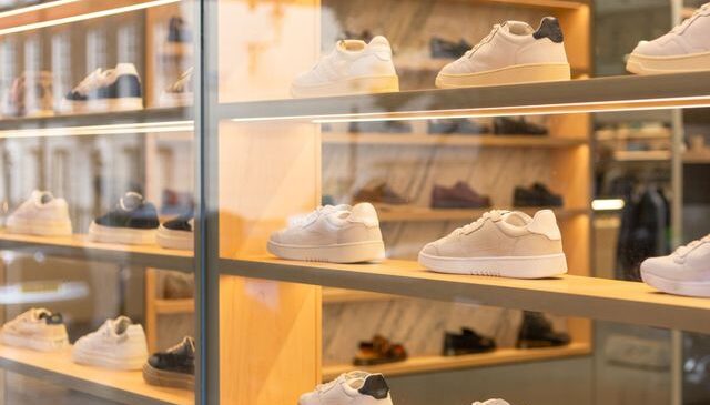 Spor giyim devi Nike yaklaşık 1400 kişiyi işten çıkaracak