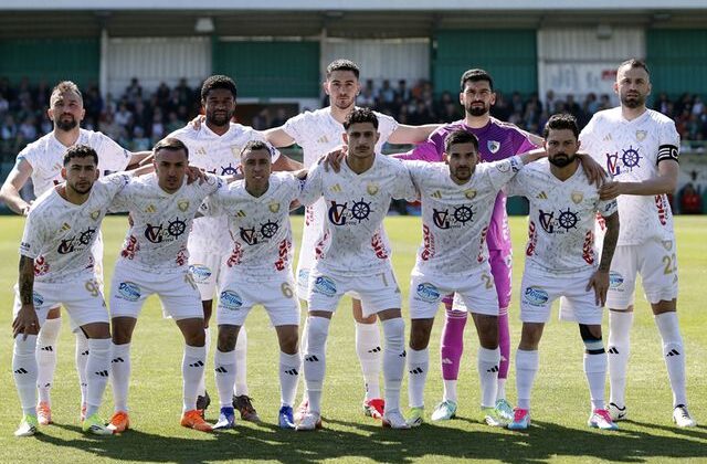 Süper Lig’e yükselen ilk takım Erzurumspor