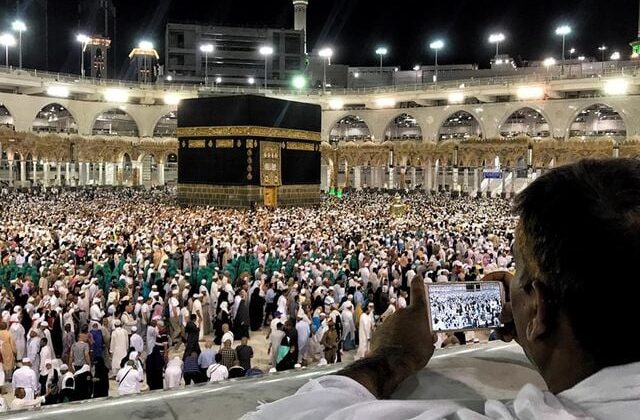 Suudi Arabistan’da Hac öncesi Mekke’ye girişler izne bağlandı